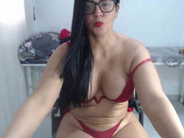 ZaraSexy69 webcam