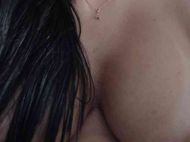 ZaraSexy69 webcam