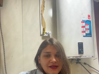 Mira-1-1 Porn Show