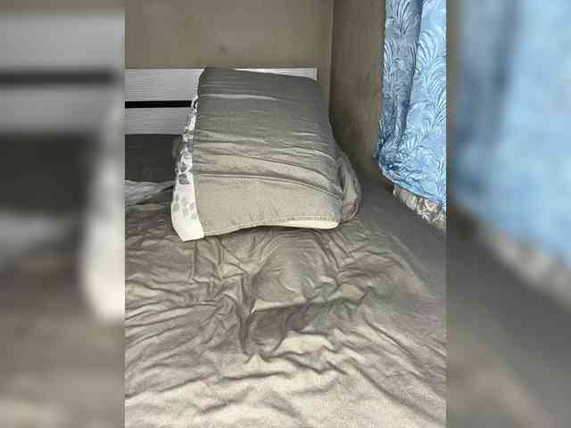 Mira-1-1 Sex Cam Show