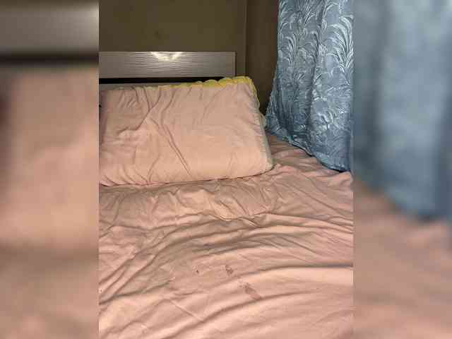 Mira-1-1 Sex Cam Show