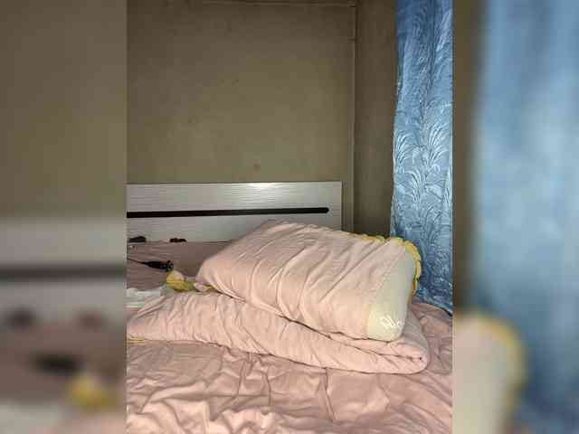Mira-1-1 Sex Cam Show
