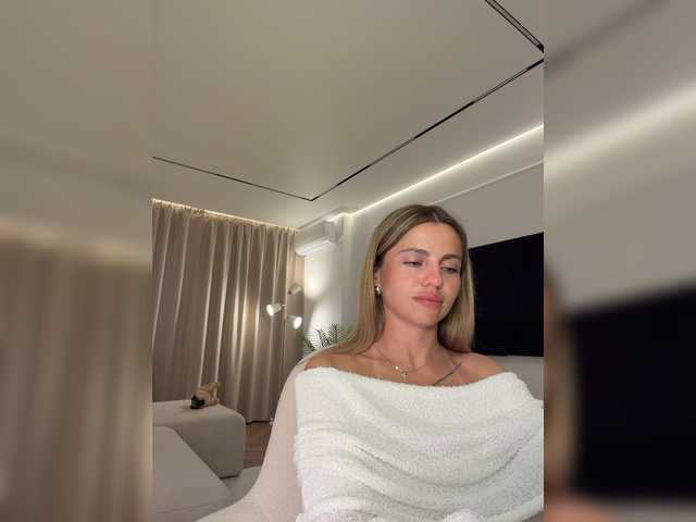Nataliecroys live cam on BongaCams