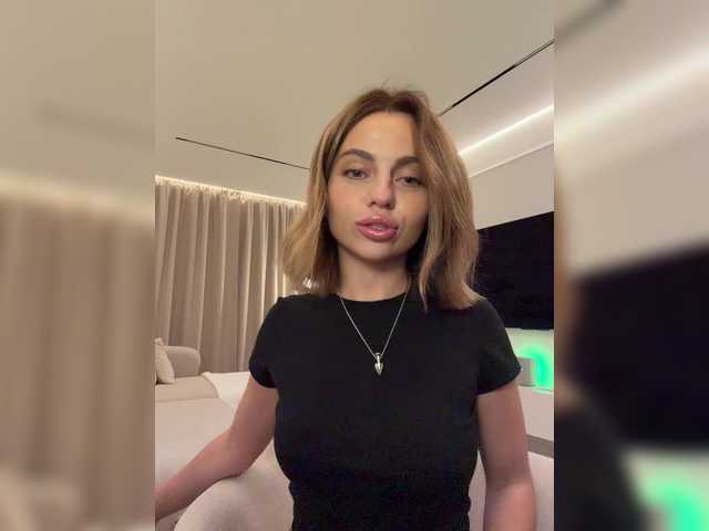 Nataliecroys live cam on BongaCams