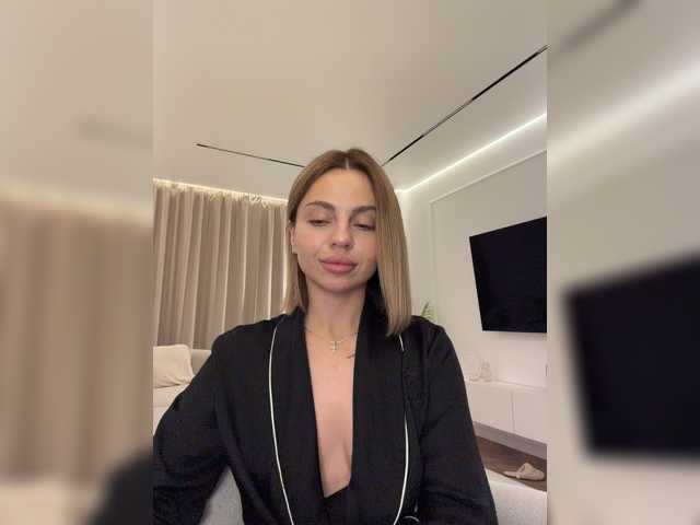 Nataliecroys live cam