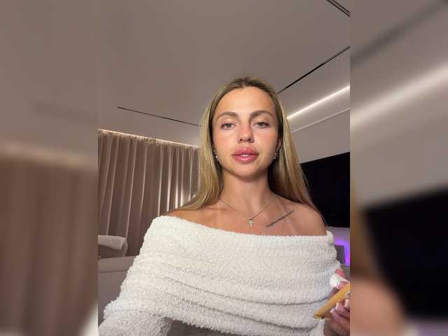 Nataliecroys live cam on BongaCams