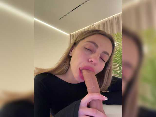 Nataliecroys's BongaCams show and profile