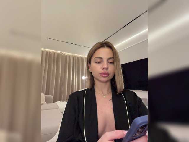 Nataliecroys live cam on BongaCams