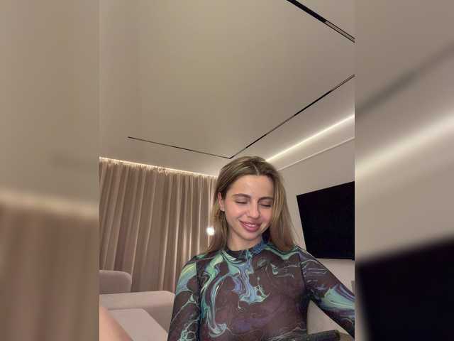 Nataliecroys's BongaCams show and profile