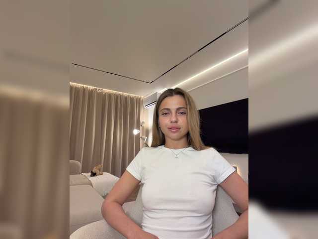 Nataliecroys live webcam show