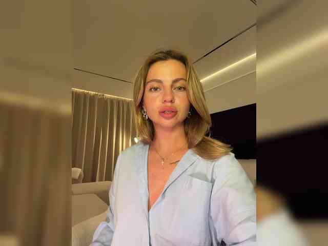 Nataliecroys webcam