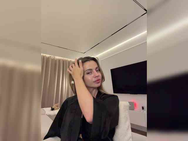 Nataliecroys webcam