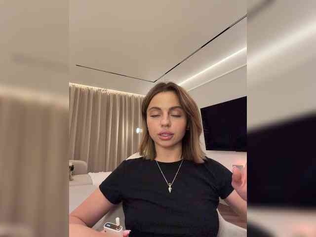 Nataliecroys