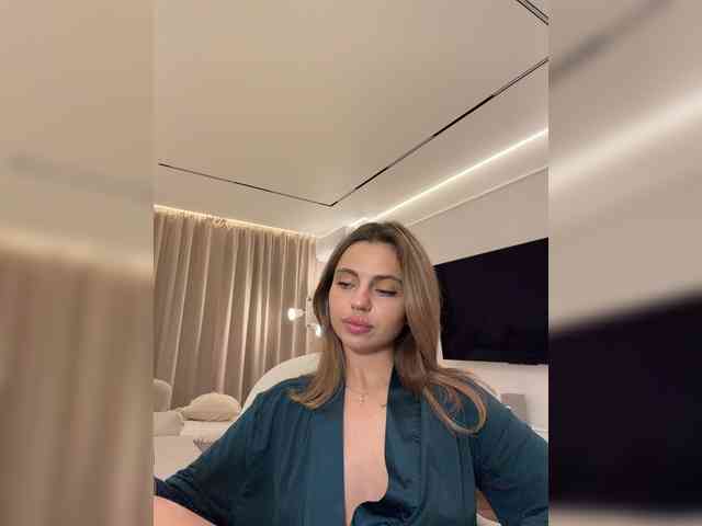 Nataliecroys webcam