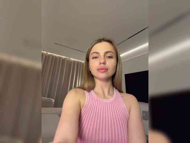 Nataliecroys webcam