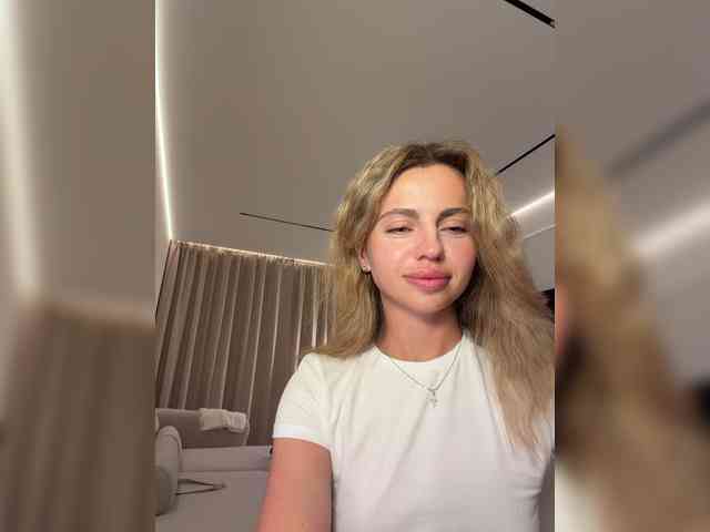 Nataliecroys webcam