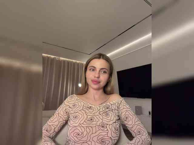 Nataliecroys webcam
