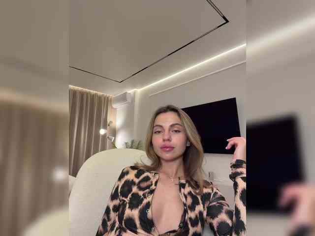 Nataliecroys Live Webcam on BongaCams