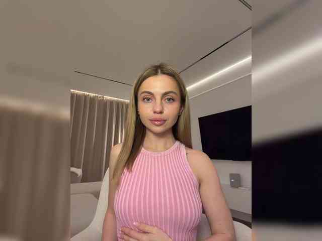 Nataliecroys webcam