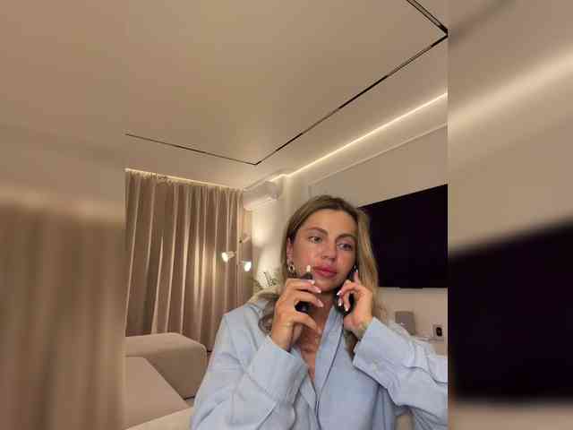 Nataliecroys webcam