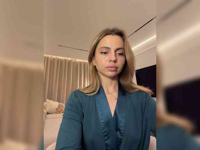 Nataliecroys webcam