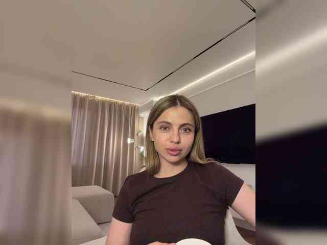 Nataliecroys webcam