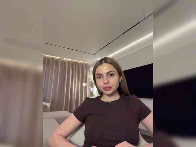 Nataliecroys webcam
