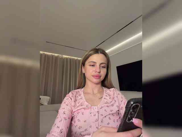 Nataliecroys webcam