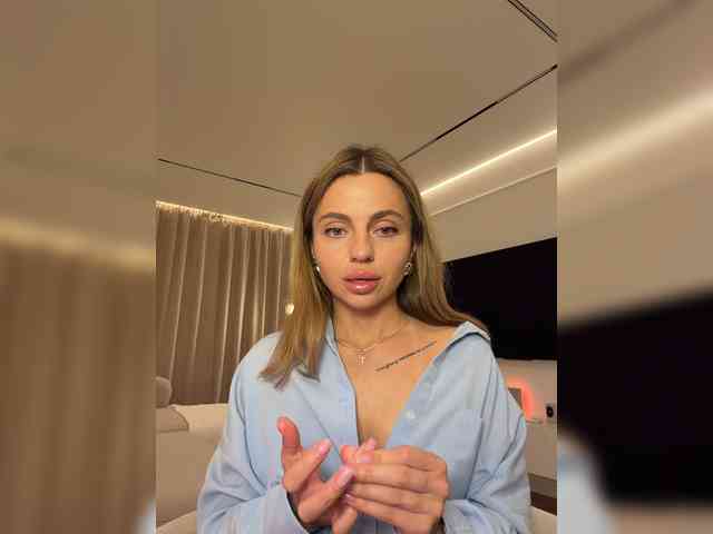 Nataliecroys webcam