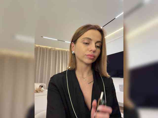 Nataliecroys webcam