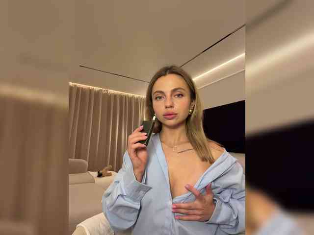 Nataliecroys webcam