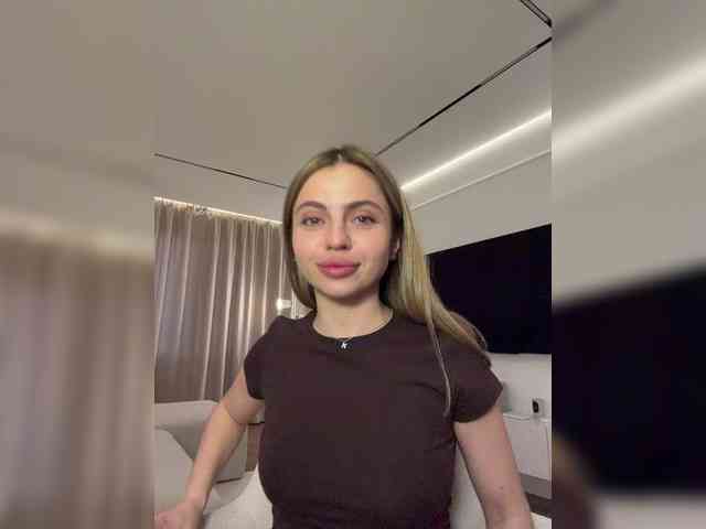 Nataliecroys webcam