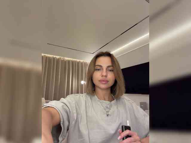 Nataliecroys webcam