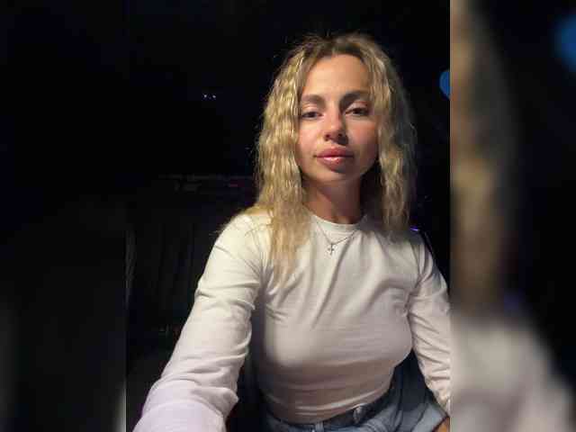 Nataliecroys webcam