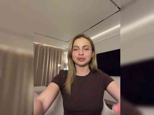 Nataliecroys webcam