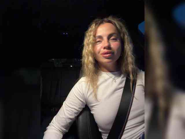 Nataliecroys webcam