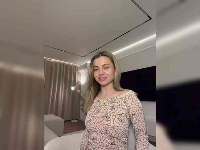 Nataliecroys webcam