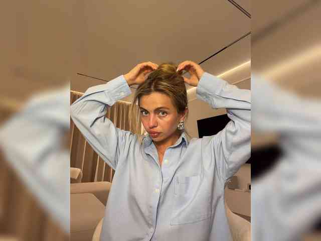 Nataliecroys webcam