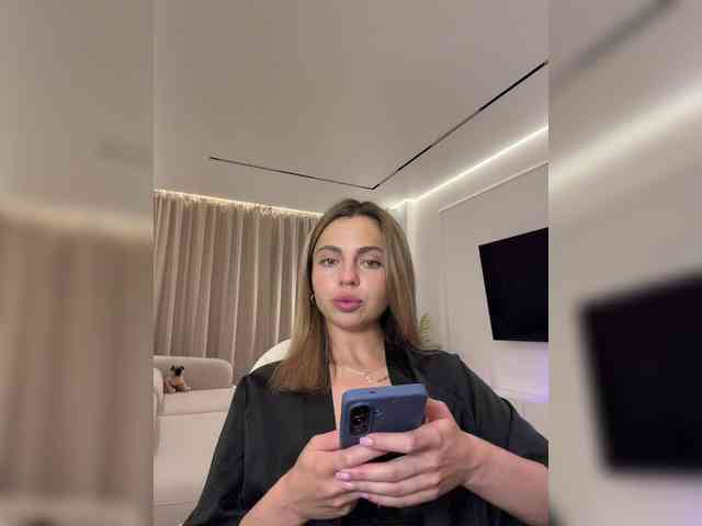 Nataliecroys webcam