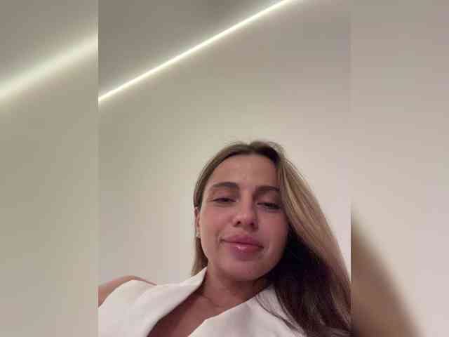 Nataliecroys webcam