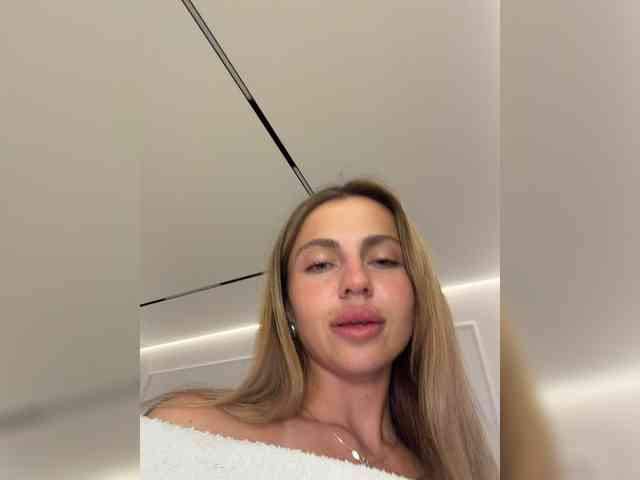 Nataliecroys Nataliecroys