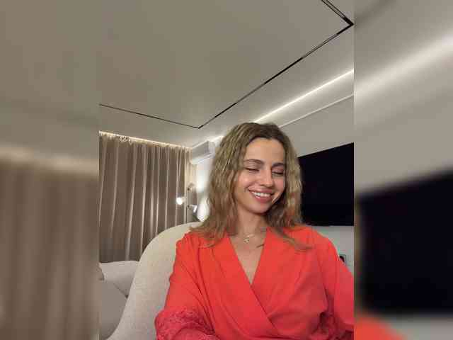 Nataliecroys webcam