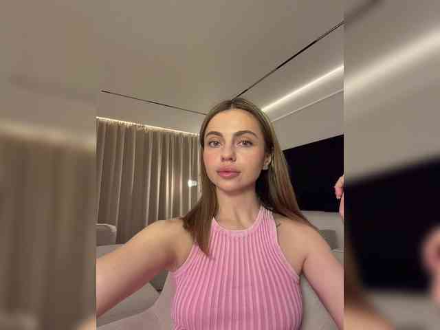 Nataliecroys webcam