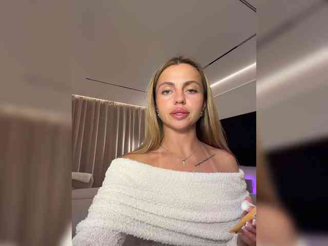 Nataliecroys webcam