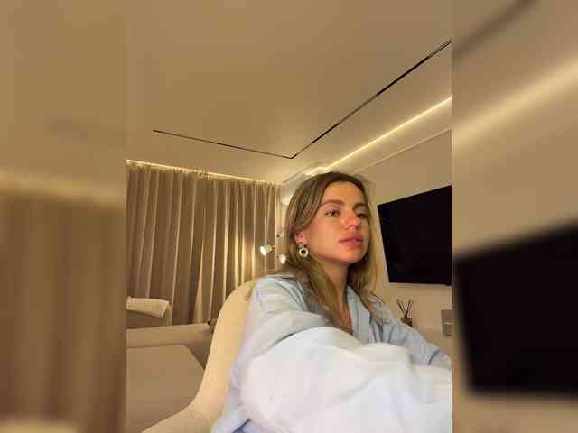 Nataliecroys webcam