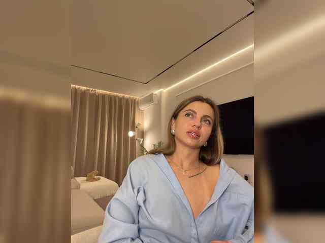 Nataliecroys webcam