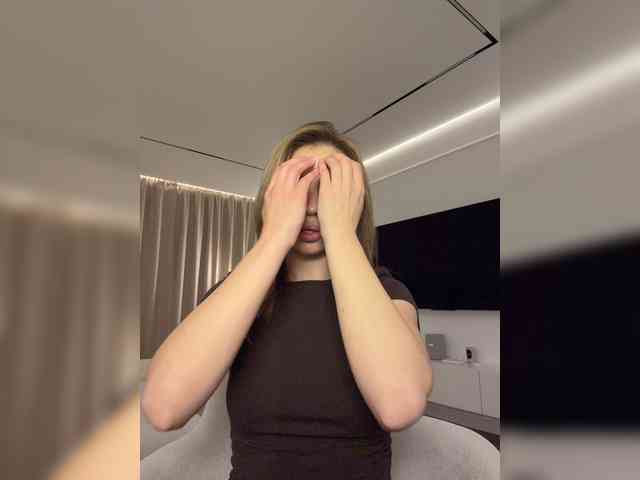 Nataliecroys webcam