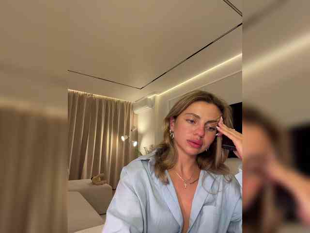 Nataliecroys webcam