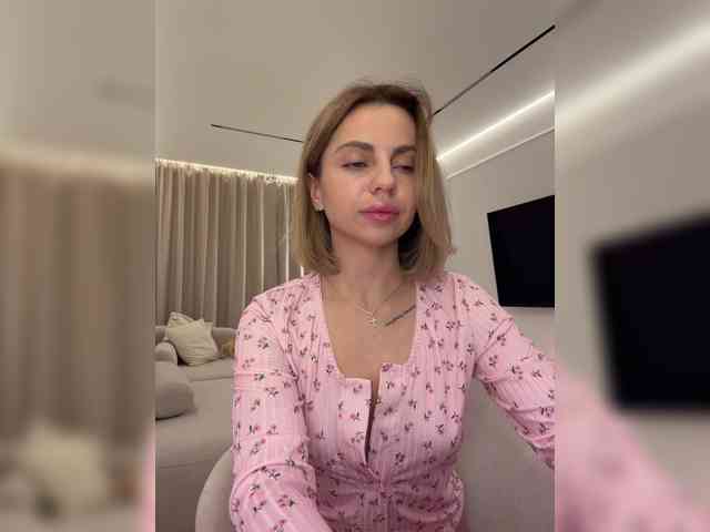 Nataliecroys webcam