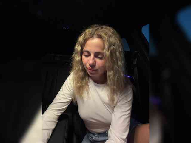 Nataliecroys webcam